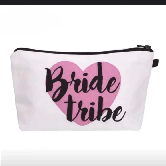 *Sold*Bridal Cosmetic Bag Bundle - Picture 3 of 10